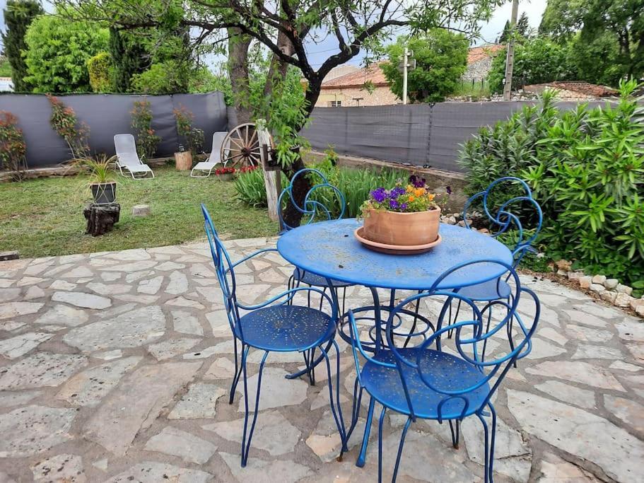 Studio 40 M 2 Pres St Guilhem Le Desert Et Riviere La Boissiere  ภายนอก รูปภาพ